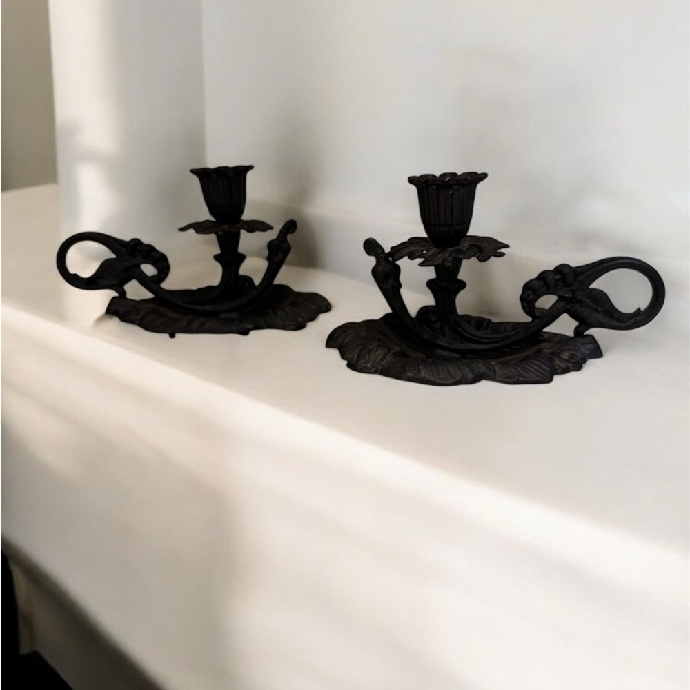 Elegant Vintage Iron Art JM148 Black Candle Holders